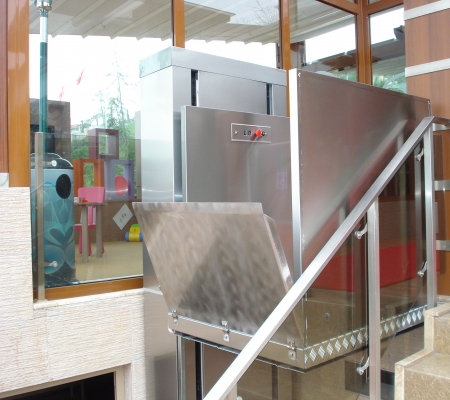 Dikey Platform Asansörü